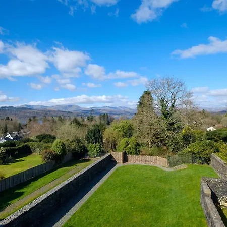 Oakland West Feriehus *